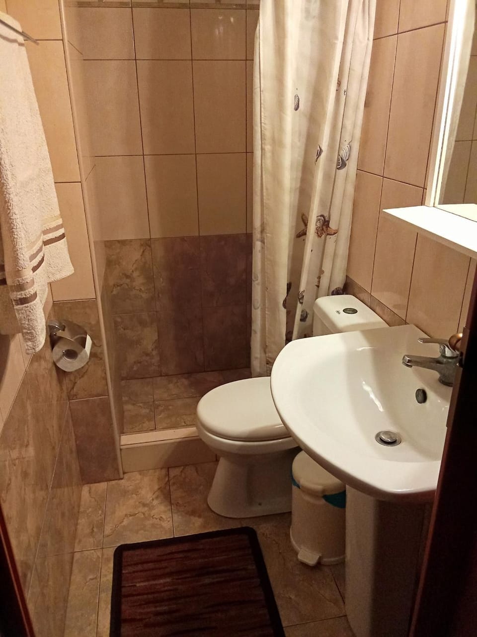 Beachfront Apartment - Sleeps 3 & Free Parking Apartment in Kalymnos