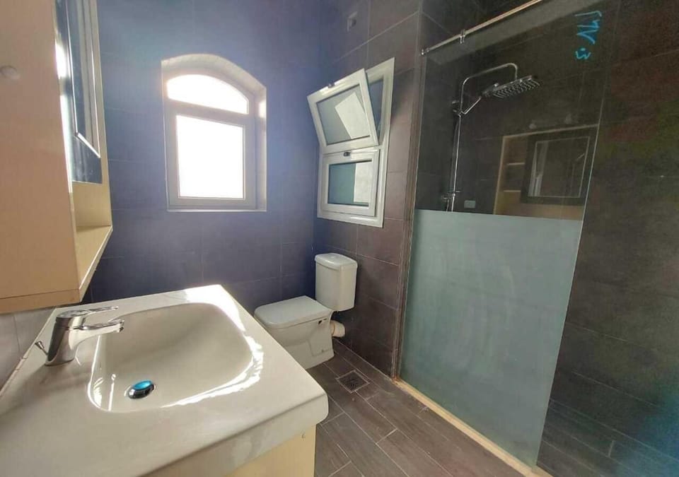 Shower, Bathroom, Bath