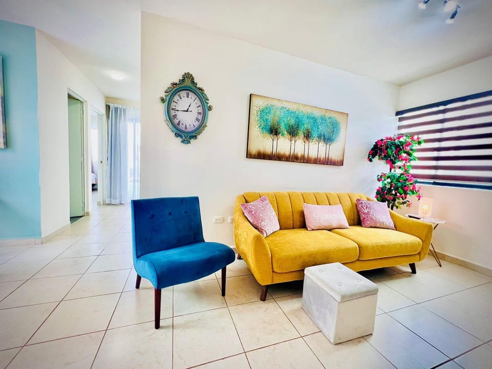 Aura Serena Apartment Apartment in Brownsville