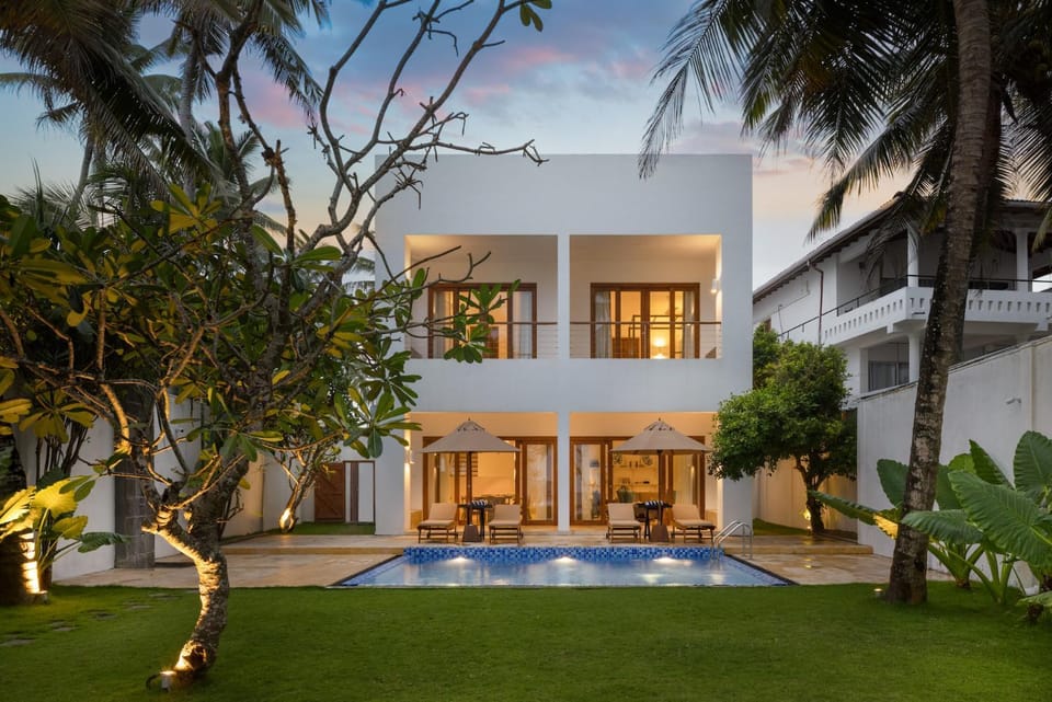 Garden, Garden, Swimming pool