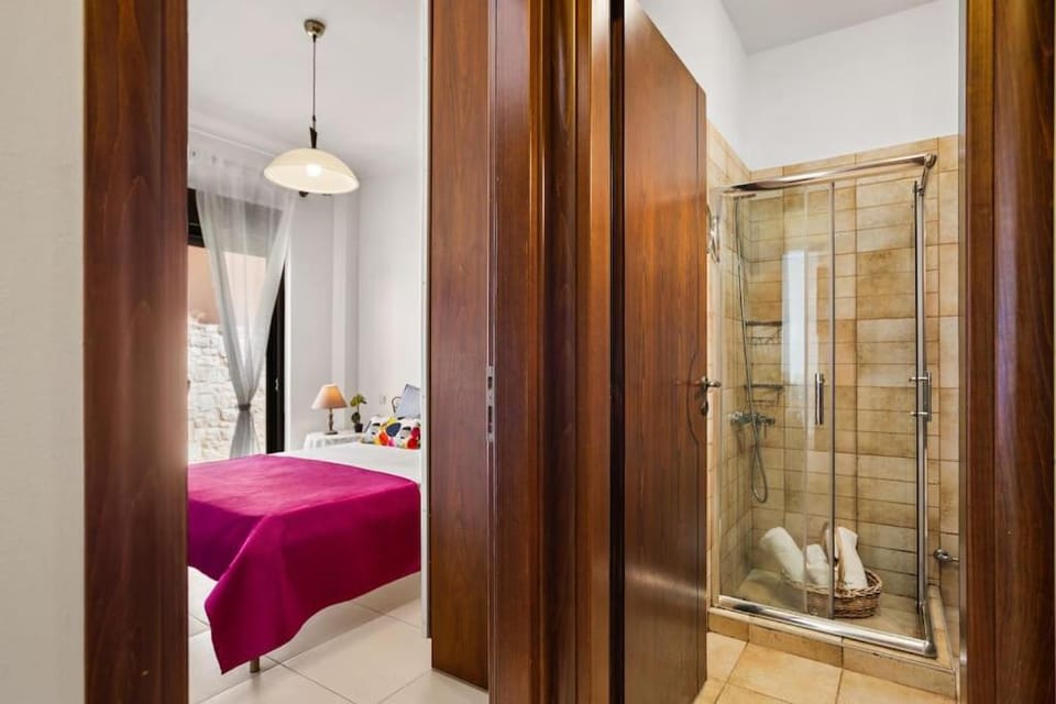 Private apartment in Kalamaki, Chania Apartment in Crete