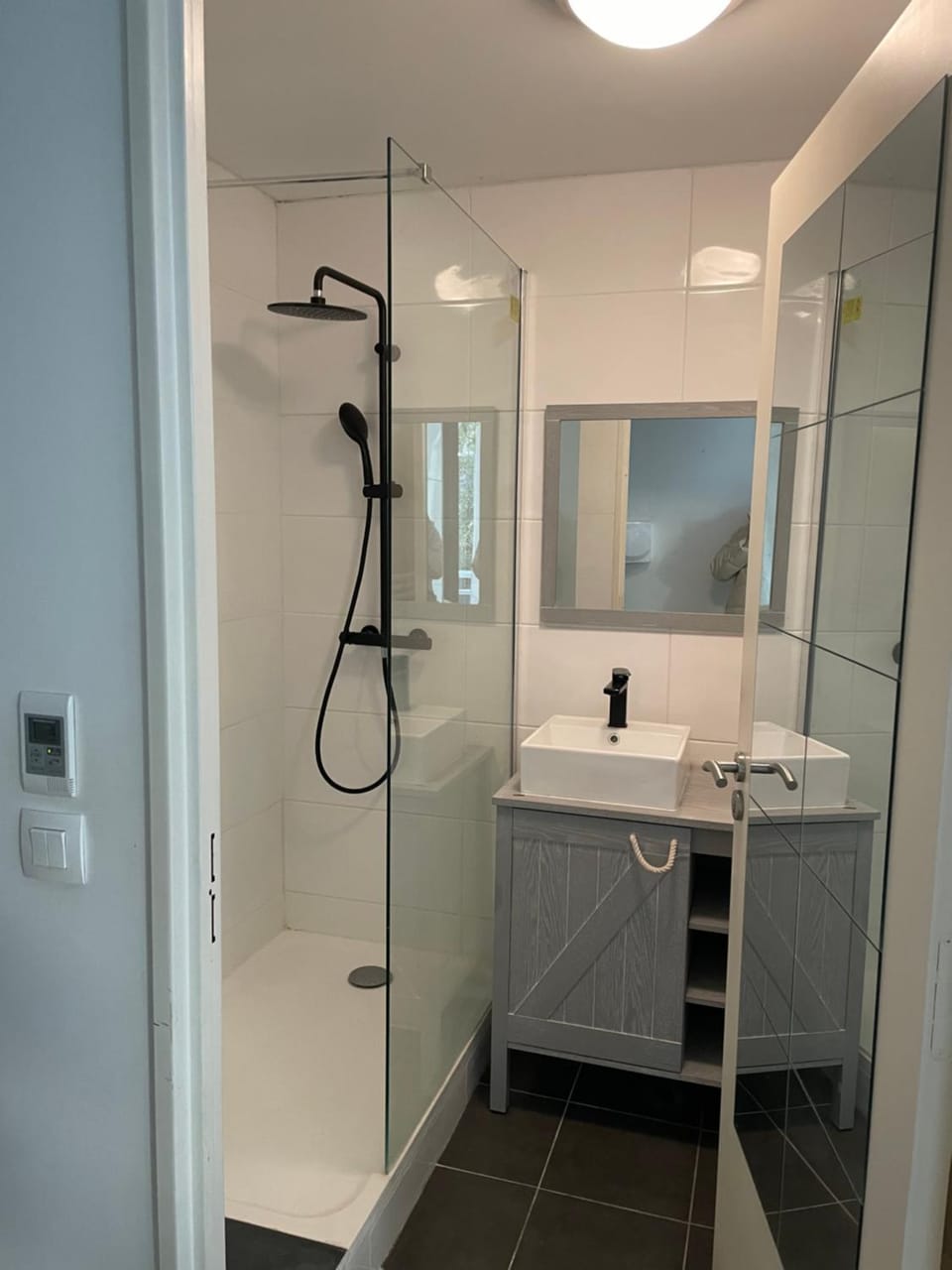 Shower, Bathroom