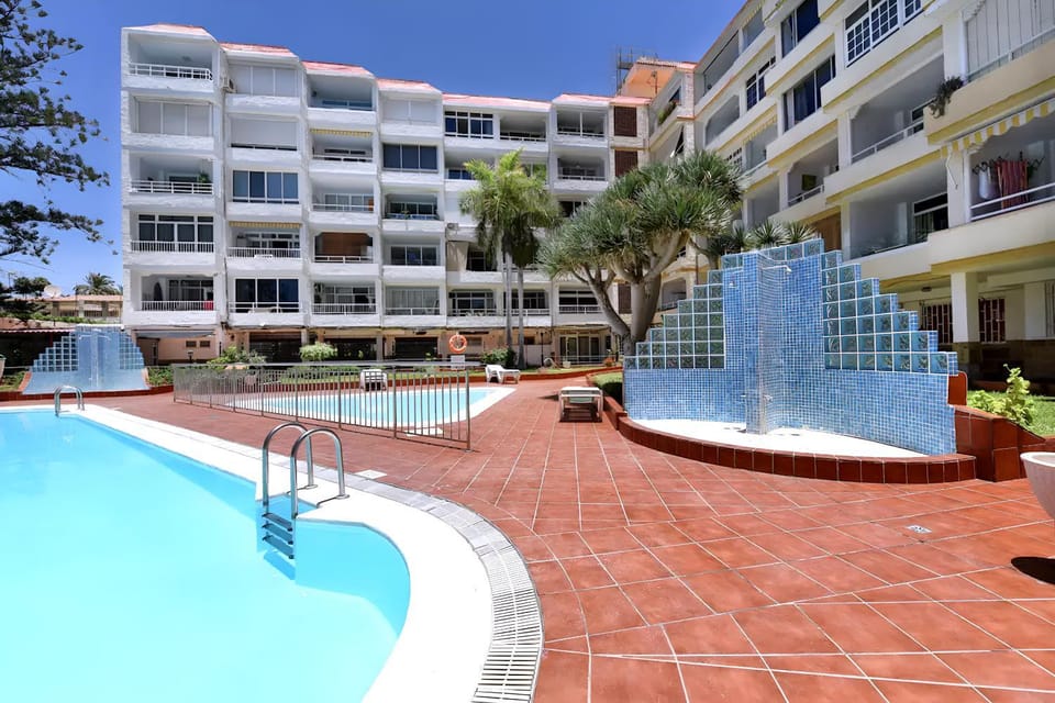 Solarium, Pool view, Swimming pool