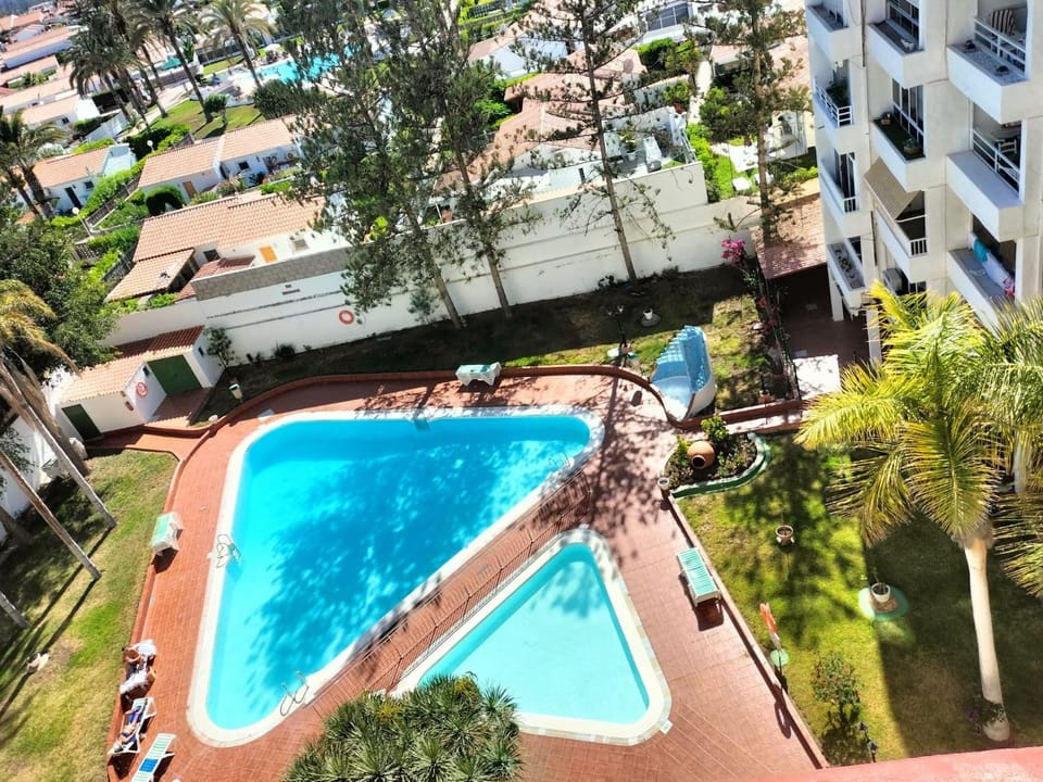 Pool view, Swimming pool, Swimming pool