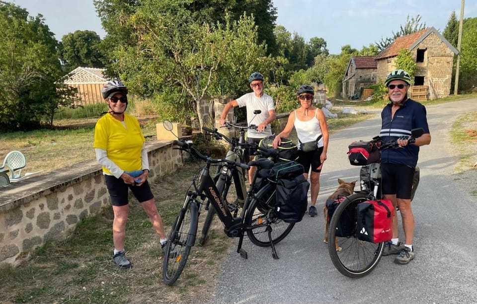 Cycling, group of guests