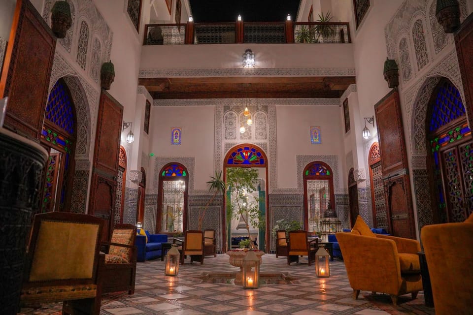 Property building, Lobby or reception
