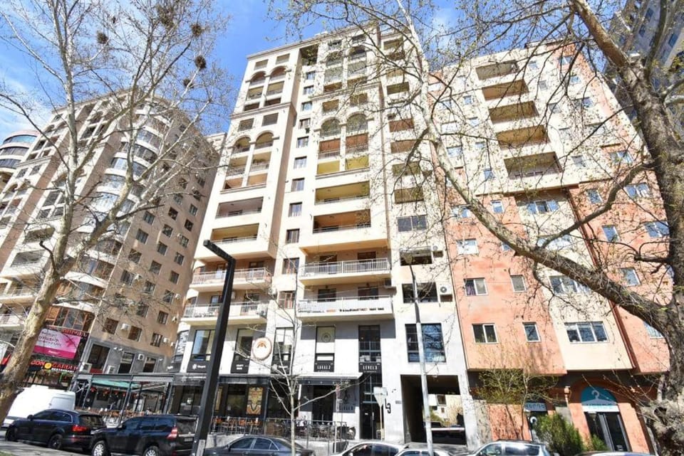 74/3New building in the center of the capital Apartment in Yerevan