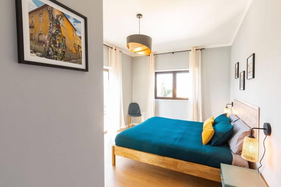 Modern apartment 5 mins walking to the Santuary Apartment in Fátima