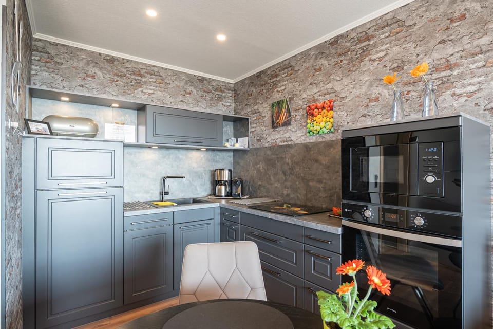 dishwasher, microwave, kitchen