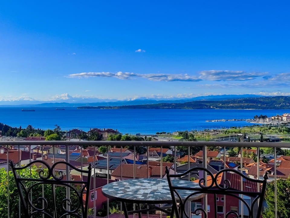 Natural landscape, Sea view