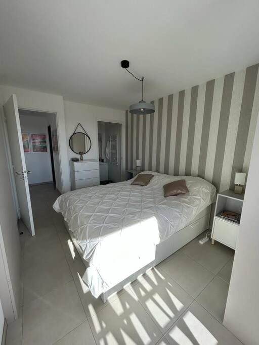 Roses Marines A136 By Avecoeur Apartment in Grasse