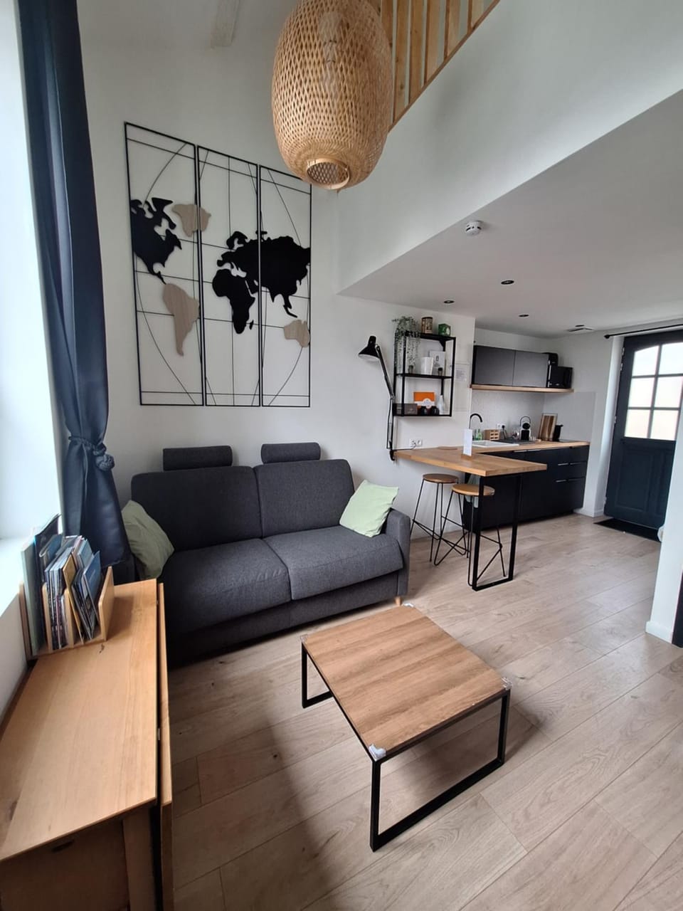 Seating area