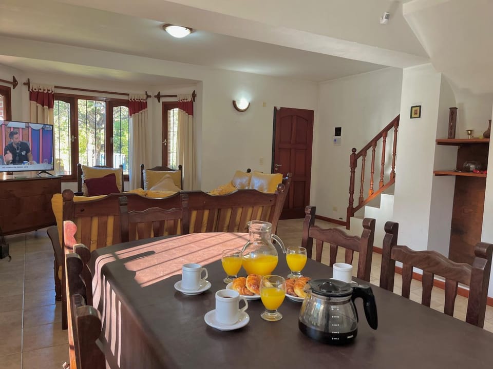 Dining area, Breakfast, dishwasher