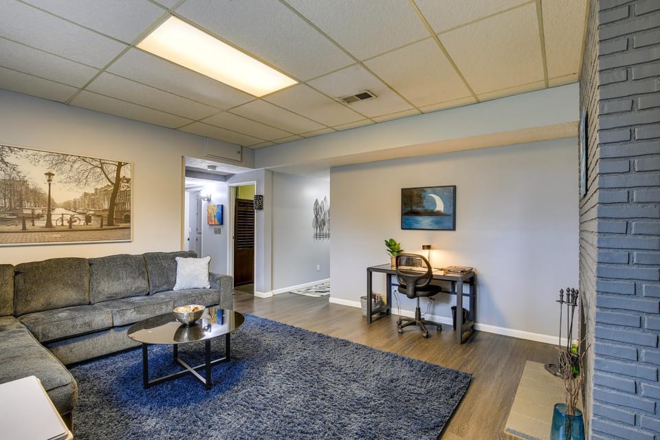 Portland Vacation Rental about 11 Miles to Downtown Apartment in Gresham