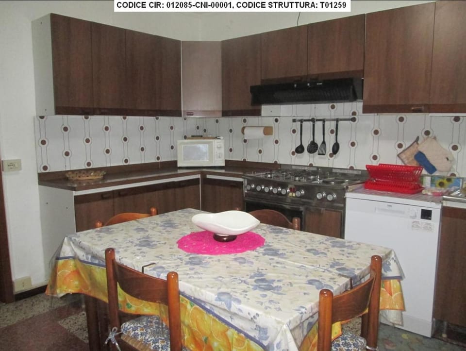 Pit Stop Jerago Apartment in Lombardy