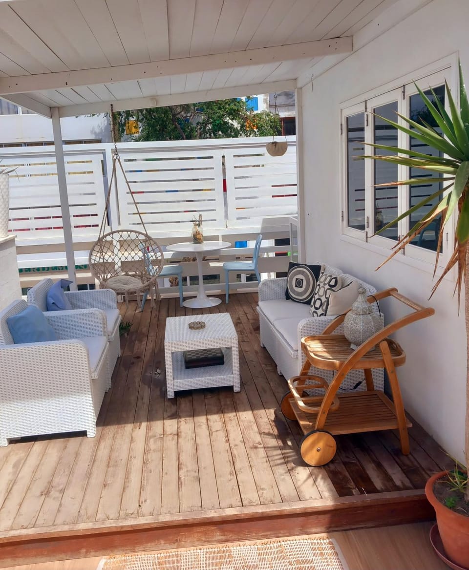 Balcony/Terrace, Balcony/Terrace, Swimming pool