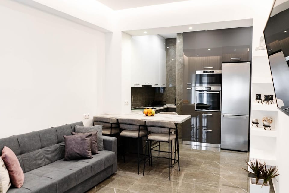 Larissa Railway &Metro station apartment Apartment in Athens