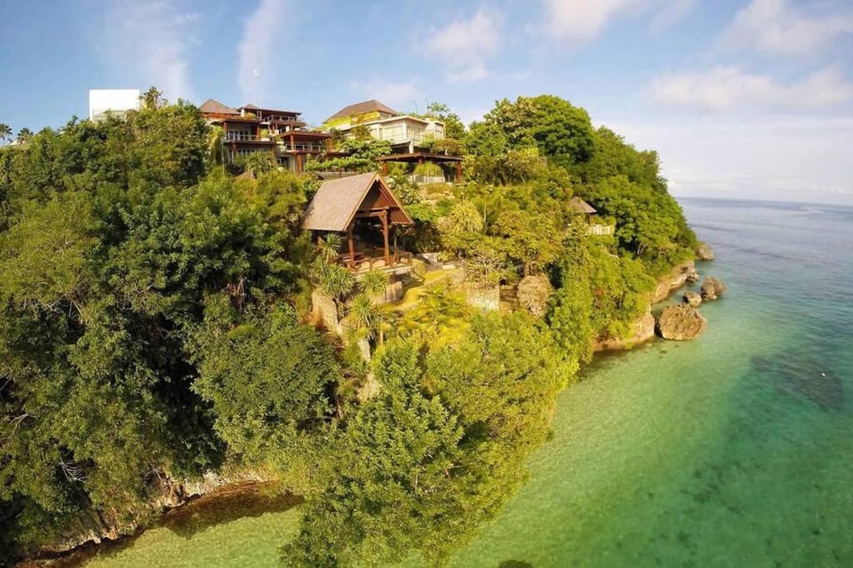 Property building, Natural landscape, Beach, Sea view