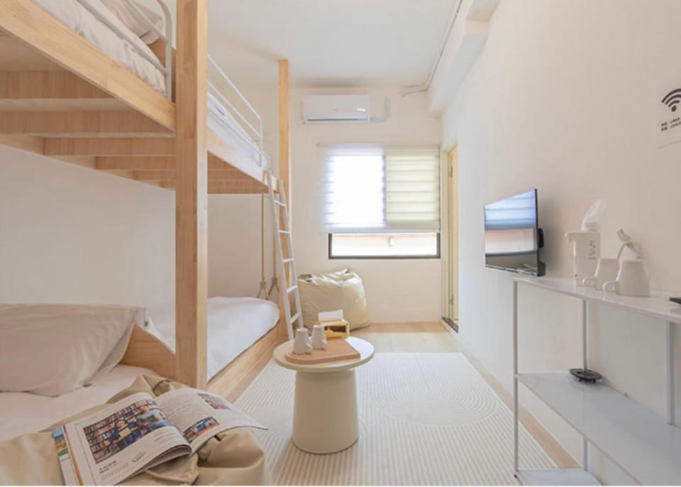 宇宙日光小公寓 Universe And Sunlight Apartment Vacation rental in Taiwan, Province of China
