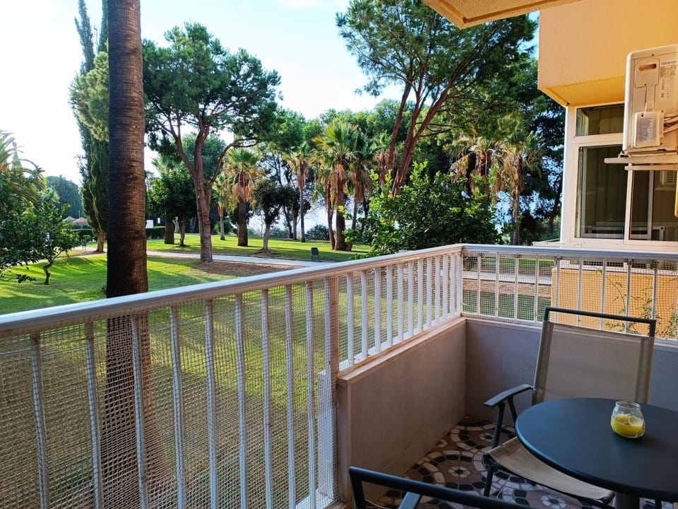 Balcony/Terrace, Garden view, Sea view