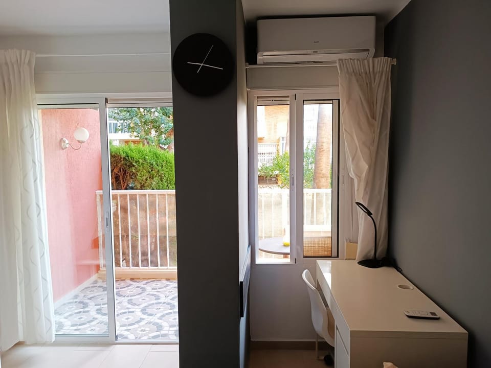 Living room, air conditioner