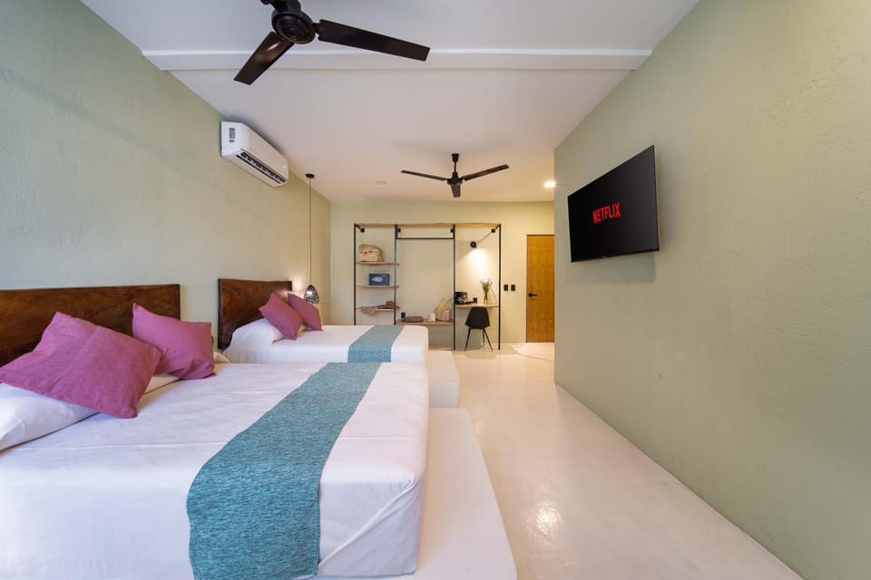 TV and multimedia, Bedroom, wardrobe