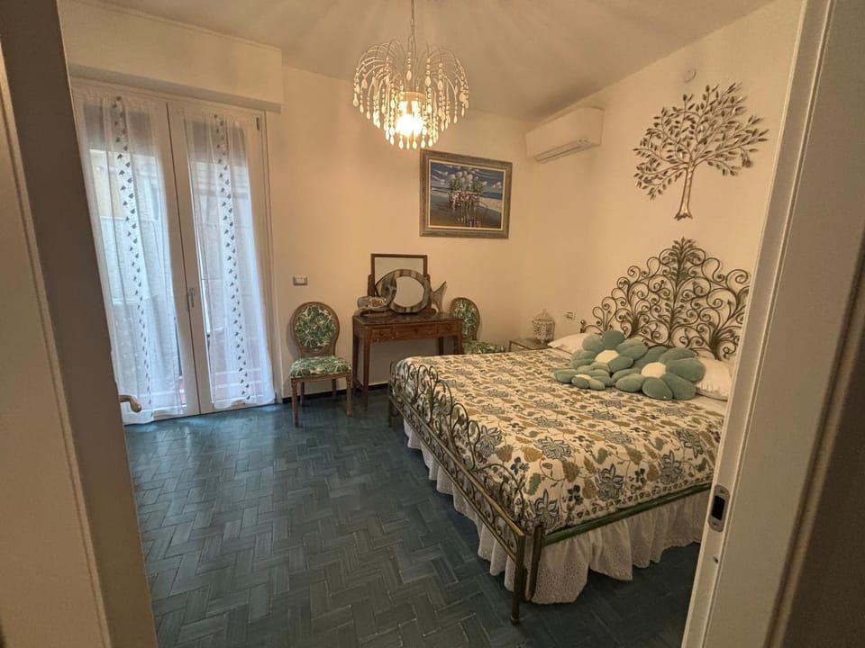 Una finestra sul mare accanto alle 5 Terre Apartment in Levanto