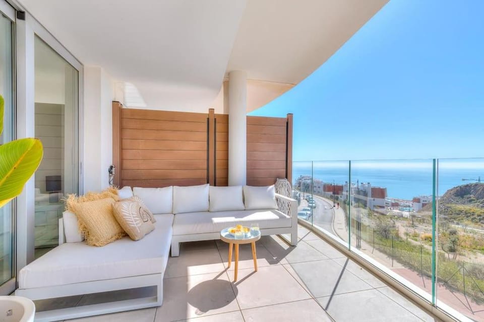 Charming apt with Ocean view Apartment in Fuengirola