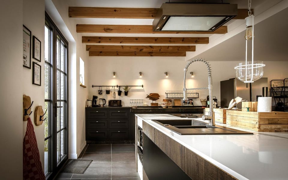 Kitchen or kitchenette, dishwasher, pet friendly, stove