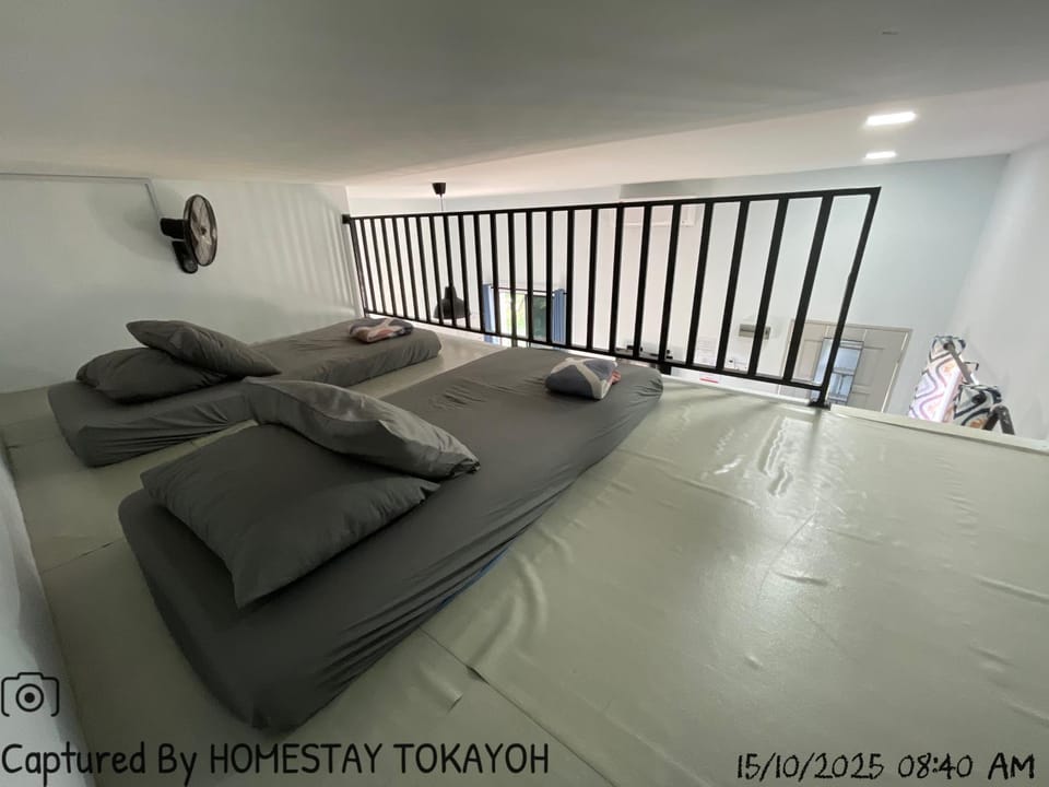 Bed, View (from property/room)
