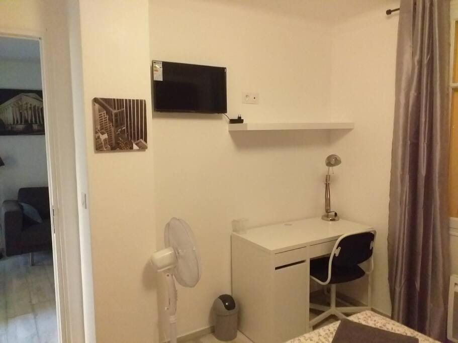 Domus César, wifi, gare et arènes Apartment in Nimes