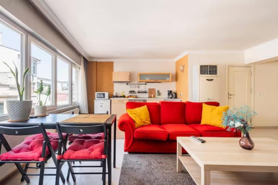 Spacious Apartment on Istiklal Avenue Apartment in Istanbul