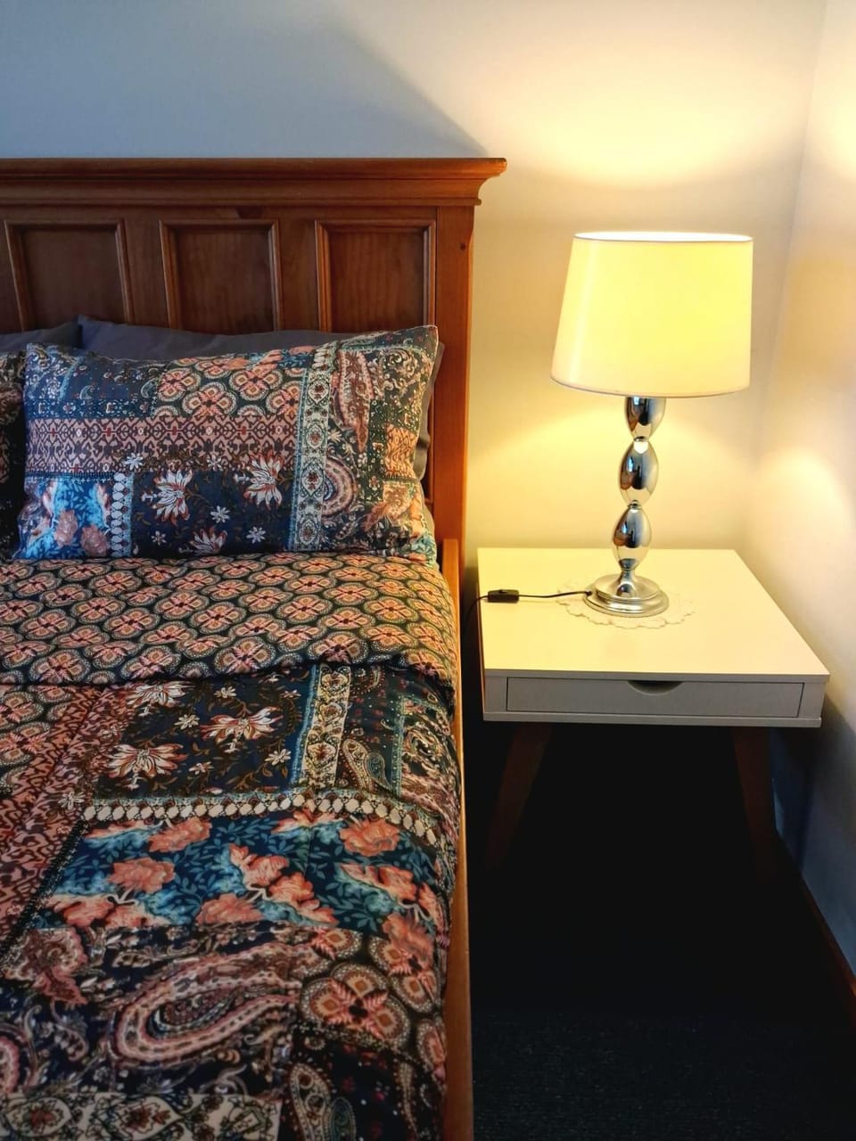 Seabreeze Coast Getaway Sleeps 6 Comfy 3BR Wi Fi Netflix 21 Metre Boat Parking House in Portland