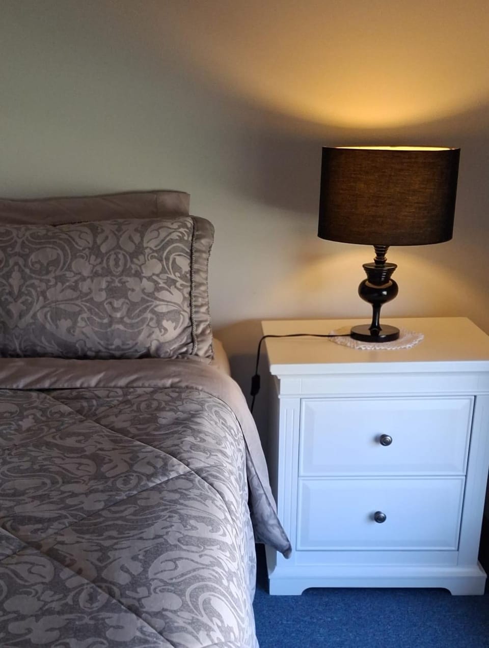 Seabreeze Coast Getaway Sleeps 6 Comfy 3BR Wi Fi Netflix 21 Metre Boat Parking House in Portland