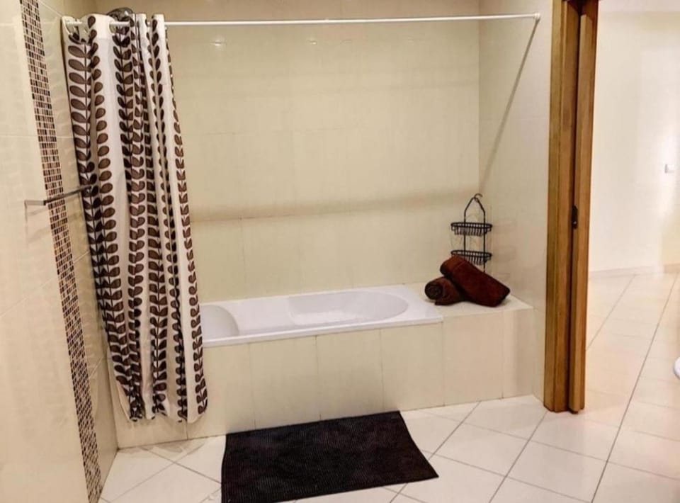 Shower, Bathroom, Bath