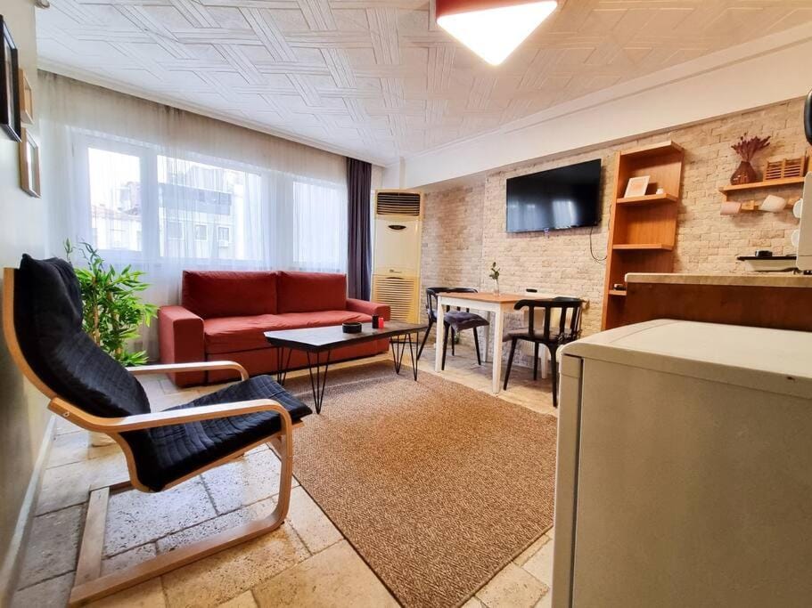 Delux Private Jacuzzi and Sauna Inside the Flat Apartment in Istanbul