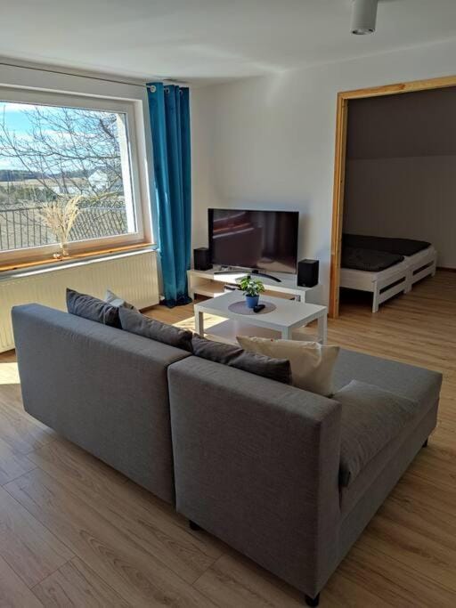 Communal lounge/ TV room, TV and multimedia, Living room, Seating area