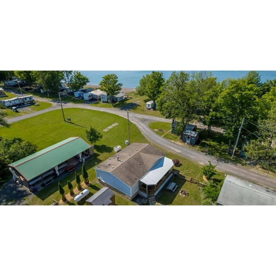 Day, Natural landscape, Bird's eye view, Location