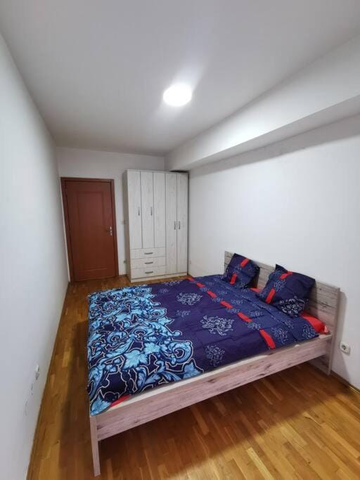 Bed, Bedroom, wardrobe