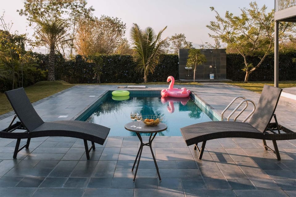 Pool view, Swimming pool, Swimming pool