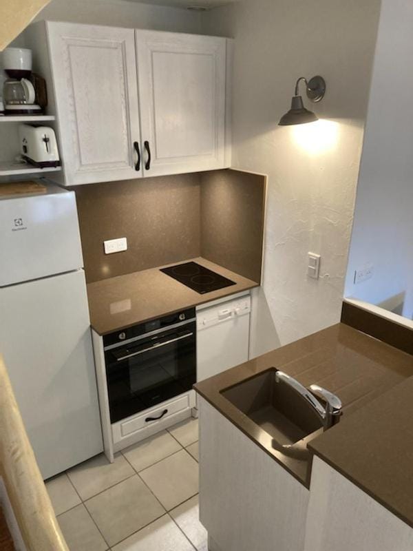 Kitchen or kitchenette, minibar, oven, pet friendly