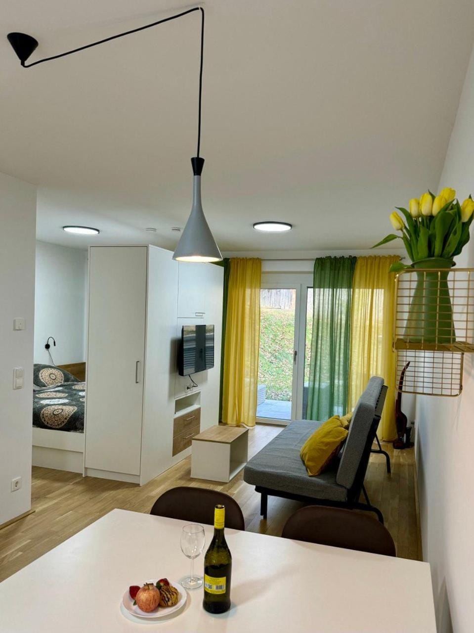 Reload by BestChoice - FREE Parking - Self Check-in Apartment in Graz