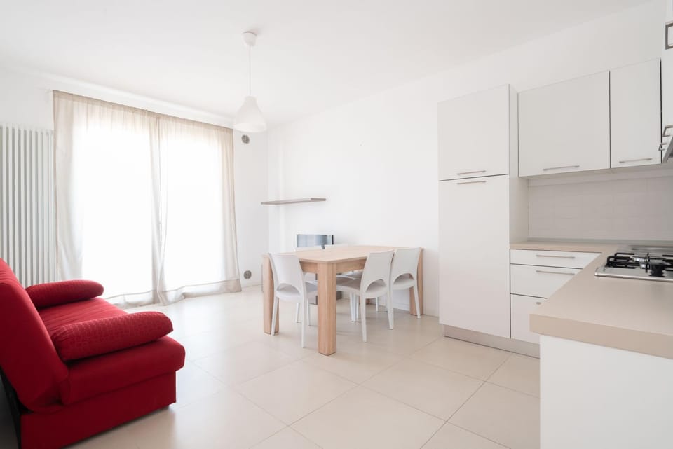 Kitchen or kitchenette, Living room, Dining area, stove
