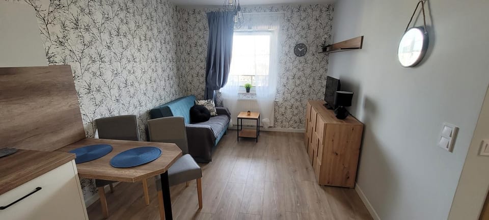 Komfort w Centrum Parking Apartment in Wroclaw