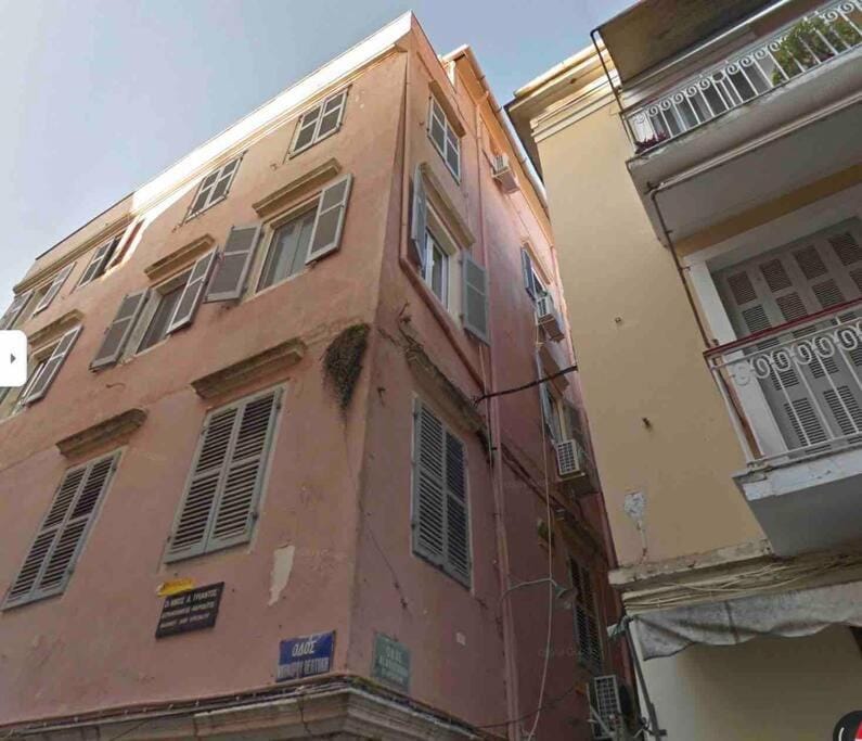 “Marko’s Center Beautiful House” Apartment in Corfu