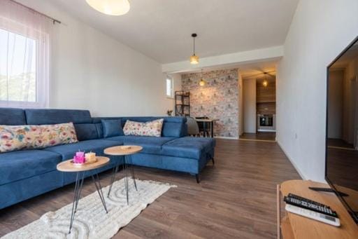 Vuletić Apartment in Neum