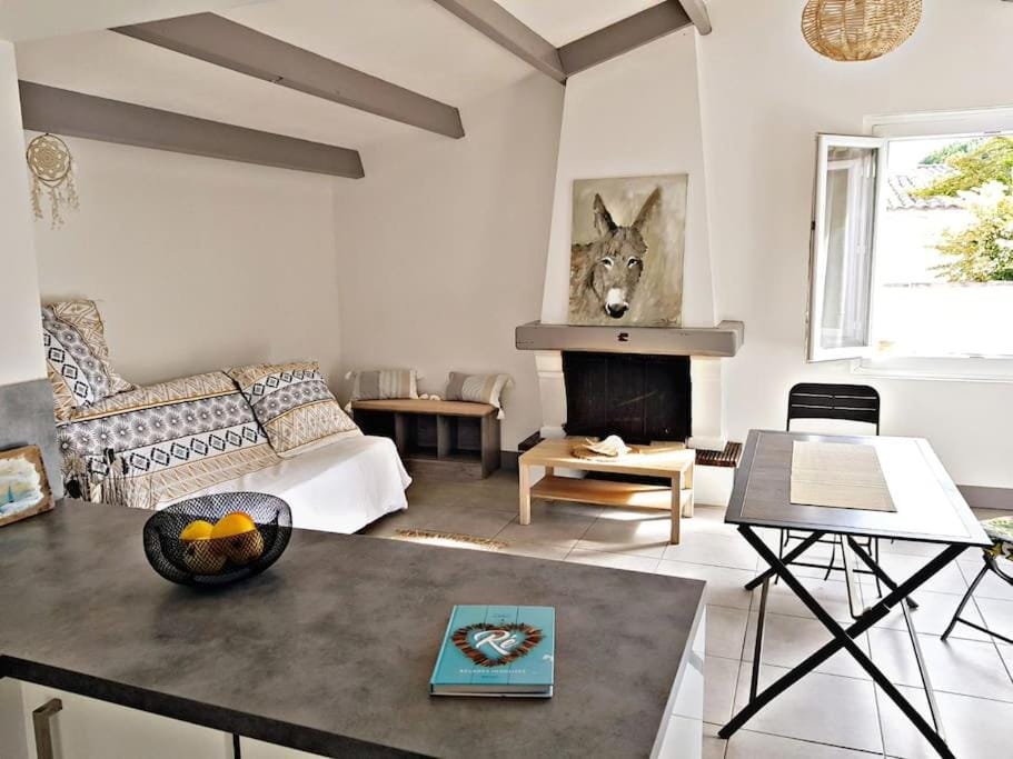 Beach House avec jardin 200m de la plage House in La Couarde-sur-Mer