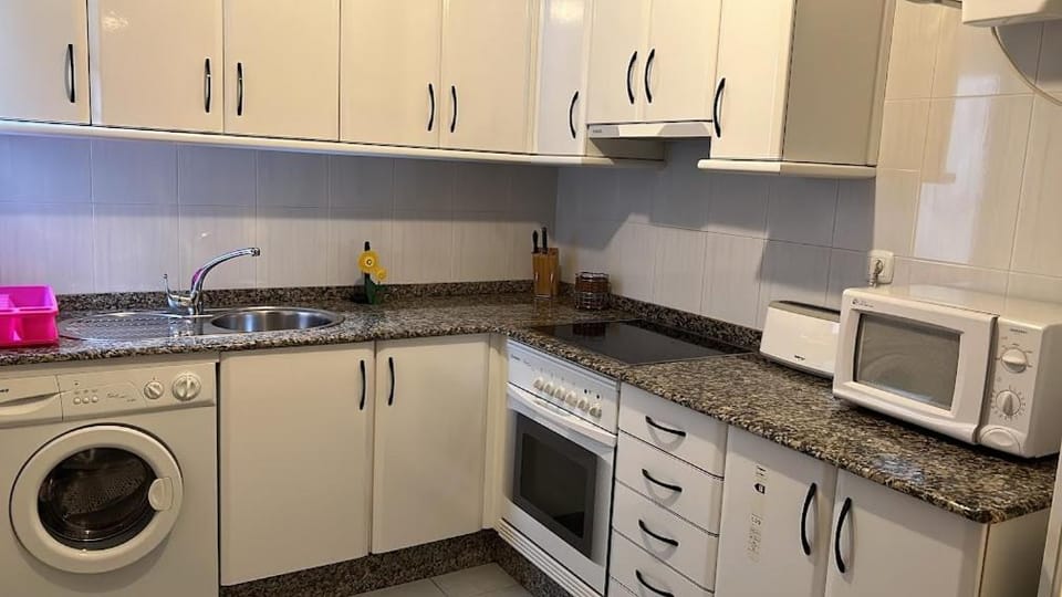 APARTAMENTO A PIE DE PLAYA Apartment in Galicia