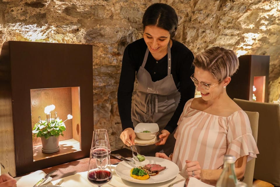 Restaurant/places to eat, Food close-up, Food, Dinner