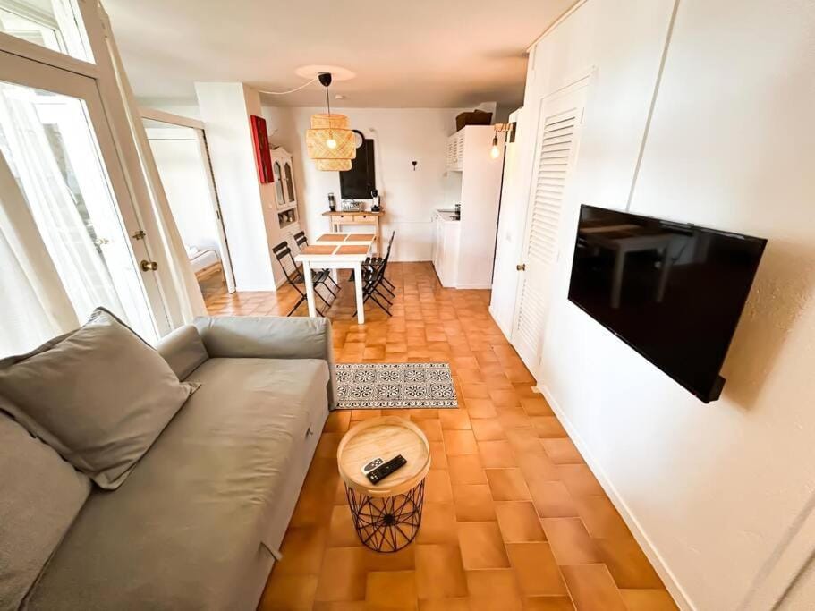 Apartamento con piscina en Platja d'Aro Apartment in Baix Empordà